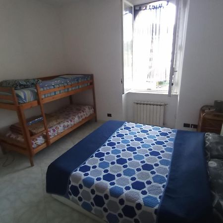 Апартаменти Casa Albarosa, 10 Min Walk Train Station, Free Parking. Ла-Спеція Екстер'єр фото