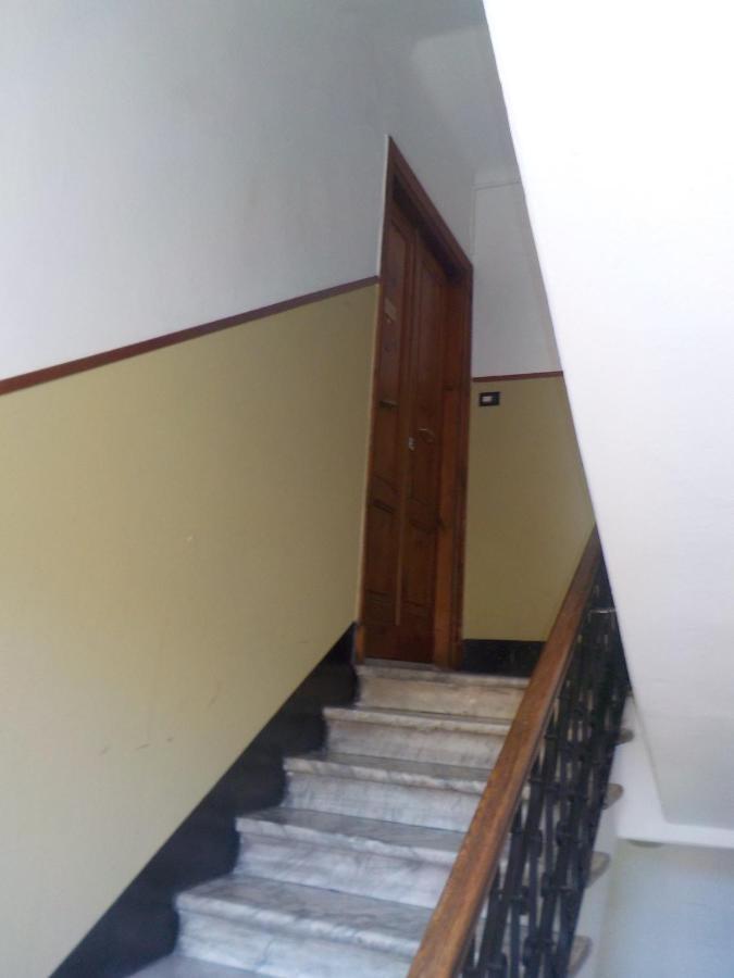 Апартаменти Casa Albarosa, 10 Min Walk Train Station, Free Parking. Ла-Спеція Екстер'єр фото